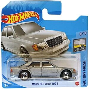 Mercedes-Benz 500 E (ezüst, rövidkártyás)