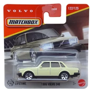 Matchbox 1986 Volvo 240 (krémszínű)