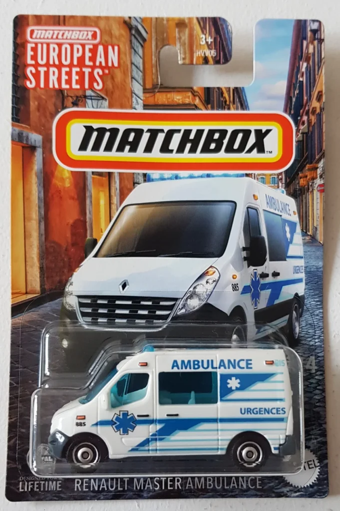 Matchbox Renault Master Ambulance hosszúkártyás kisautó